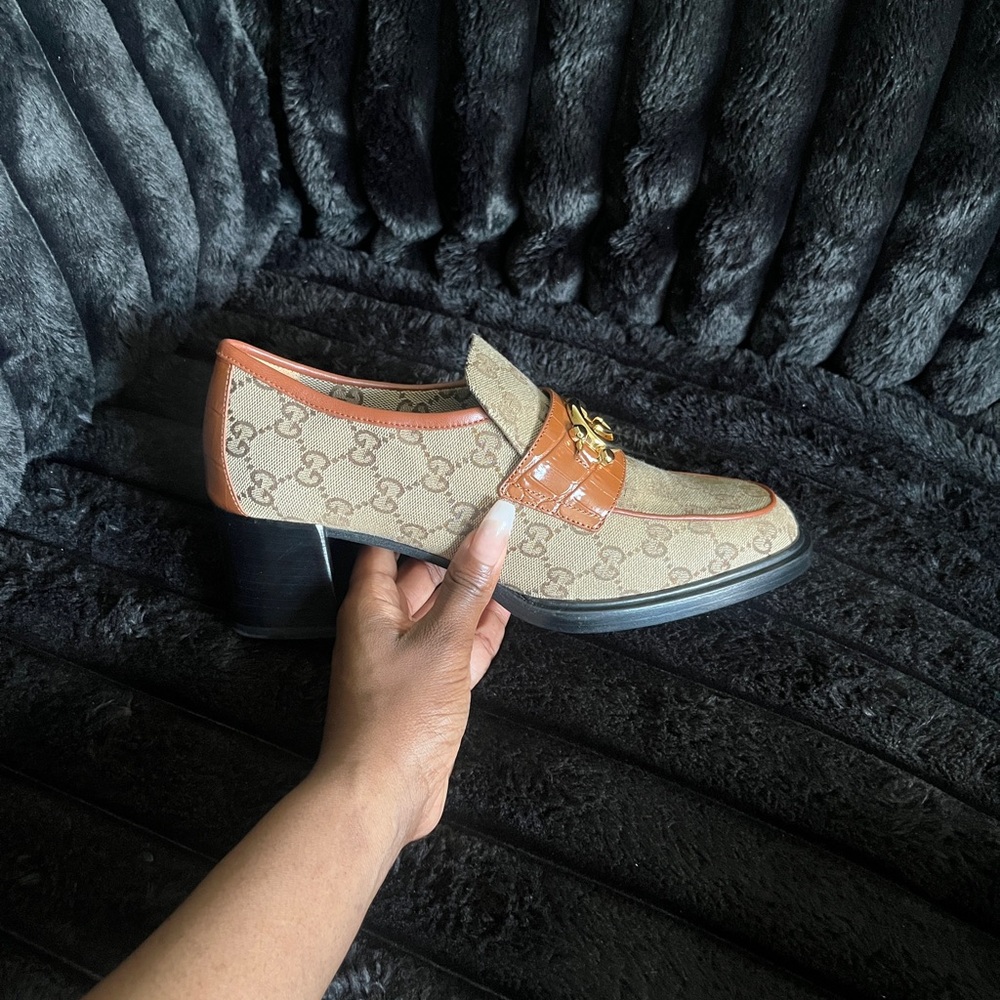 Gucci Printed Canvas Pumps